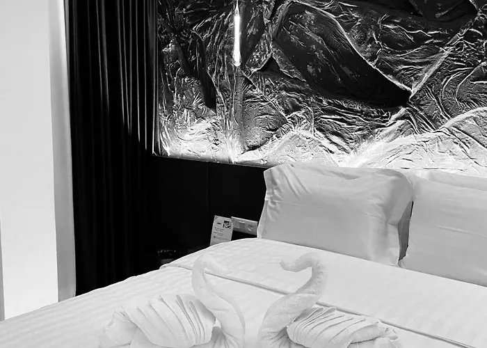 Blloku Gasthof Tirana